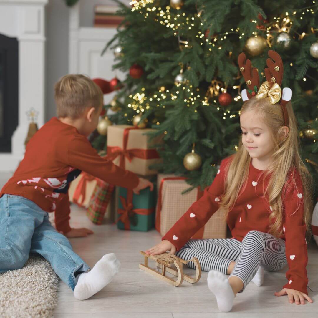 Kinder vor dem Weihnachtsbaum nach Trennung der Eltern Claudia Kielmann Stark nach Trennung